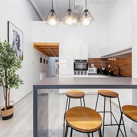 Rentplanet - Podgorna * Poznań